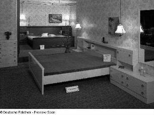 Schlafzimmer (Modell MT 2000)