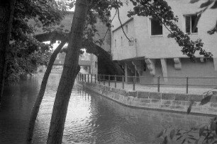 Bamberg: Hausabstützung am Uferweg