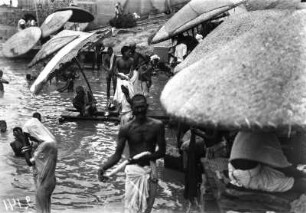 Ghat am Ganges (Deutsche Indien-Expedition 1926/1929 - 6. Nordindien)