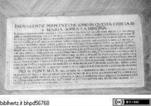 Inschrifttafel anläßlich des von Pius V. gewährten Ablasses