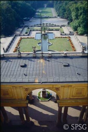 Potsdam, Park Sanssouci, Orangerie, Blick über die Terrassenanlage.