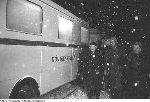 Erzgebirge. Wintersportmeisterschaften: Langlauf, Volkssport, im Erzgebirge im Beisein von Ministerpräsident Max Seydewitz, 1950
