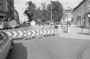 Sperrung der Waldstraße beim Ludwigsplatz für den Autoverkehr
