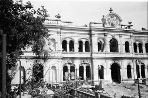 Hancesti: Zerschossenes und verbranntes Schloss, Manuc Bey