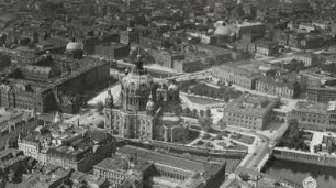 Berlin-Mitte. Schloß und Lustgarten, Dom und Altes Museum