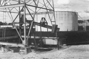 Bohrtürme (Lateinamerika-Aufenthalte 1934/1942 - 2. Kolumbien 1934-1937)