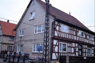 denkmalgeschütztes Fachwerkhaus in der Schwarzhäuser Straße