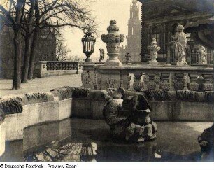 Nymphenbadterrasse
