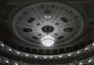 Opernhaus, Semperoper, Zweites Dresdner Hoftheater