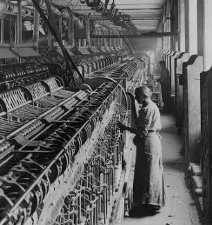 Flachs-Vorspinnmaschine : Technikgeschichte | Technik und Wirtschaft | Flachs und seine Verarbeitung | Flachs