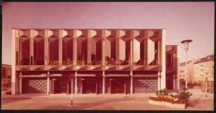 Stadttheater, Krefeld: Außenansicht Eingangsseite Süden