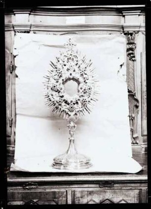 Kloster; Monstranz