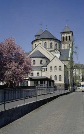 Katholische Pfarrkirche Sankt Bernardus