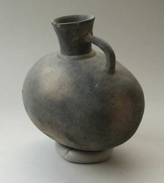 Clay vessel