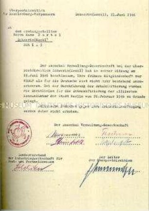 Schreiben der Oberpostdirektion zur Rehabilitierung eines Postbeamten wegen dessen NSDAP-Mitgliedschaft