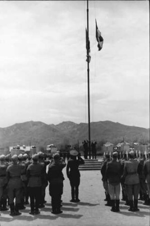 Breaza (Kreis Prahova): Flaggenhissung