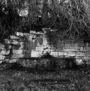 Brunnen; Sontra, Im Steinbühlsgraben