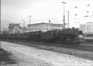 Dampflpkomotiven 051 531 und 052 498