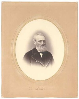 Portrait von Dr. Schütte