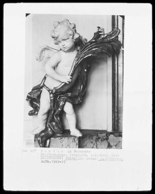 Putto mit Palmzweig