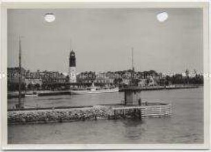 Pillau in Ostpreußen, Leuchtturm am Hafen