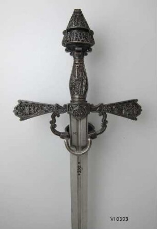 Rapier / Prunkwaffengarnitur bestehend aus Rapier, Pfriem, Dolch mit Scheide