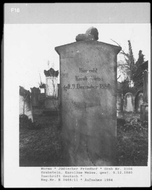 Grabstein von Karoline Weiss (gestorben 1880.12.09)