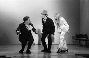 Freiburg: Paulussaal; Jugendbühne; Eugène Ionesco: "Der Autosalon"