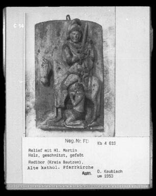 Heiliger Martin : Relief mit Heiligem Martin. Holz, geschnitzt, gefasst. Radibor, Alte Pfarrkirche