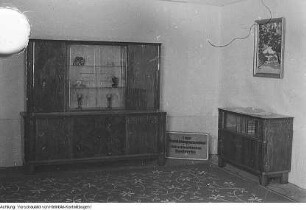 Handwerk: Möbeltischlerei, November 1954