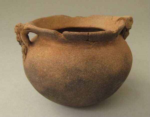 Clay vessel