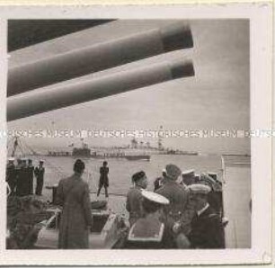 Neapel, Staatsbesuch Adolf Hitlers in Italien vom 02. bis 10. Mai 1938, Parade der U-Boote