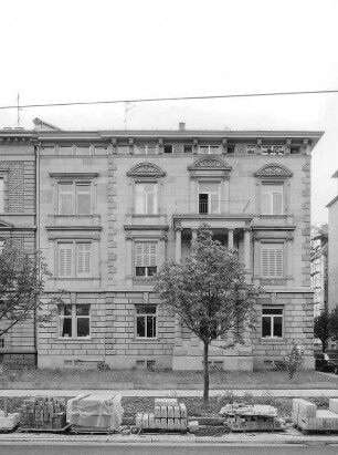 Frankfurt, Bockenheimer Landstraße 107