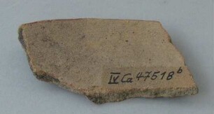 Fragment eines Tontellers
