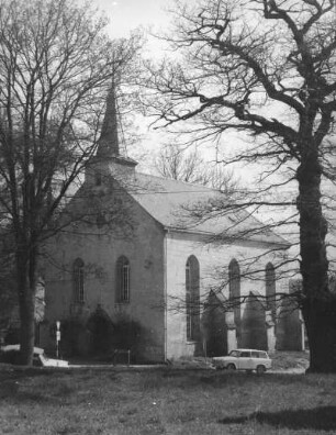 Adorf. Friedhofskirche St. Johannis. Ansicht von Südwesten