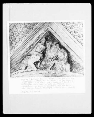 Ausmalung der Camera degli Sposi — Deckenmalereien — Stichkappe mit Szene aus dem Mythos von Arion: Die schuldigen Seeleute werden vor Periander gebracht