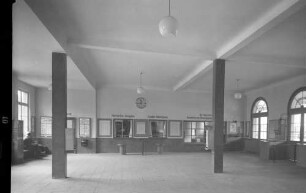 Bad Mergentheim Empfangsgebäude Schalterhalle