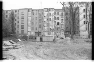 Kleinbildnegative: Vormals besetztes Haus, Winterfeldtstr. 20, 1981