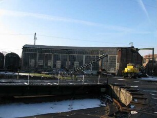 Sachgesamtheit Bahnbetriebswerk Hanau; Hanau, Heideäcker 1, Von Frankfurt nach Bebra, Im Rausch 37, Hauptbahnhof Hanau