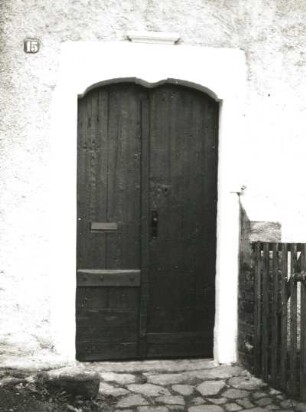 Cossebaude, Talstraße 15. Dreiseithof (1851/1900). Wohnhaus. Portal