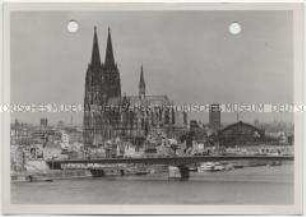 Köln, Hohe Domkirche St. Petrus und Neue Deutzer Brücke