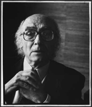 José Saramago