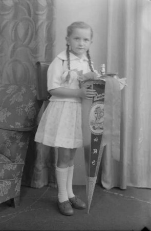 Schulanfängerin aus der Familie Lohs