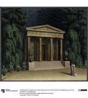Ansicht des Mausoleums im Schlosspark Charlottenburg