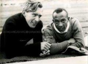 Luz Long und Jesse Owens bei den olympischen Spielen