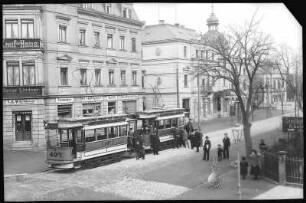 Közschenbroda. Meißner Straße mit Straßenbahn