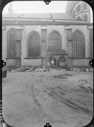 Görlitz. Peterskirche (Neubau 1425/1497, Türme 1889-1891). Nordseite (Teilansicht)