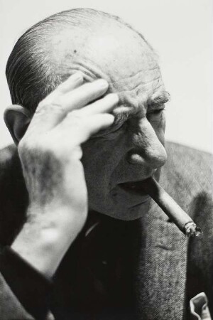 Der Grafiker und Designer Lucien Bernhard