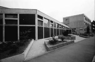 Freiburg: Haus der Jugend; Straßenseite