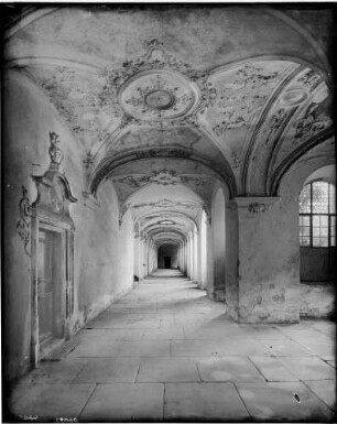 Salem Schloss Salem Konventsgebäude Kreuzgang im Südflügel